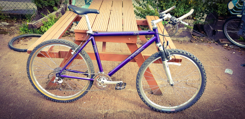 trek 4600 mountain bike